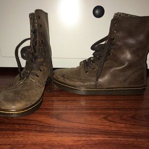 Doc Marten high top shoe/boot.